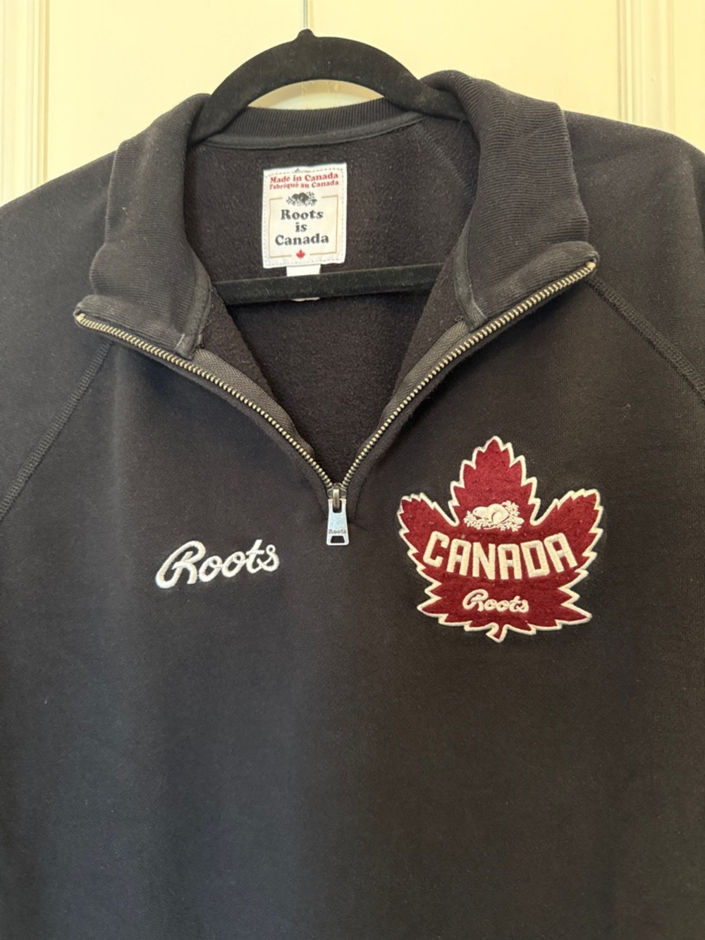 Men’s/Unisex Roots Canada Quarter Zip - Picture 3 of 7